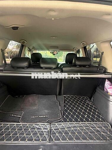 Mitsubishi Outlander 2019 tự động 2.0