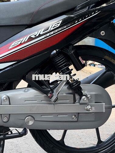 Yamaha Sirius Đỏ đen