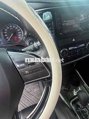 Mitsubishi Outlander 2019 tự động 2.0