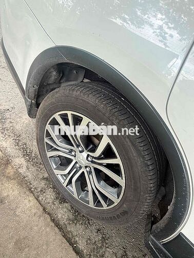 Mitsubishi Outlander 2019 tự động 2.0