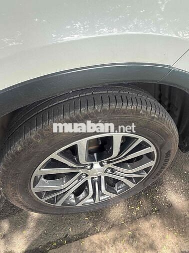 Mitsubishi Outlander 2019 tự động 2.0