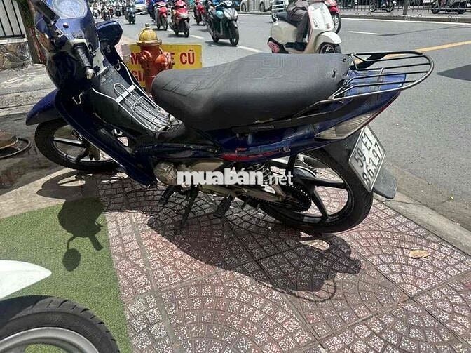 Future trung quốc màu Xanh 3842 km