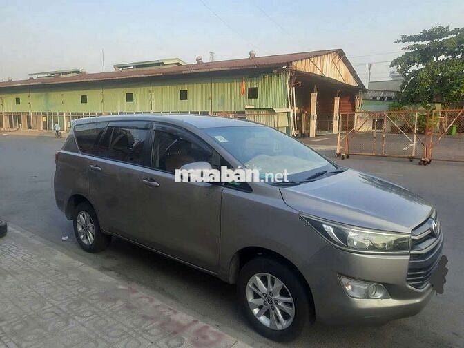Toyota Innova 2016 Form 2017 Xám
