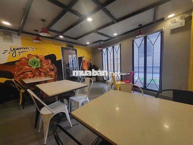 MẶT TIỀN LẠC LONG QUÂN 3LẦU 8X12
