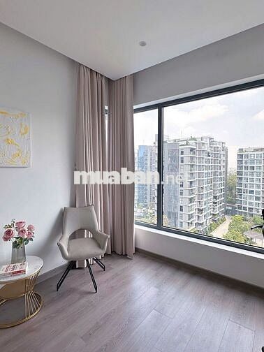 Bán 3PN2WC 118m2 Diamond Alnata Plus nhà xịn, view hồ bơi, giá 10,8 tỷ