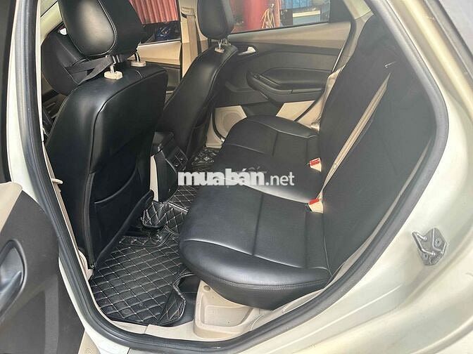 Ford Focus 2018 Trắng