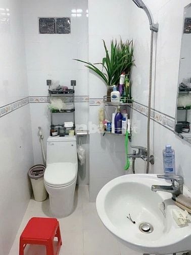 Sát Mặt Tiền Nguyễn Thị Định Q2-56m2, 2 Tầng-4PN-Gần Chợ-Chỉ  6,9 Tỷ