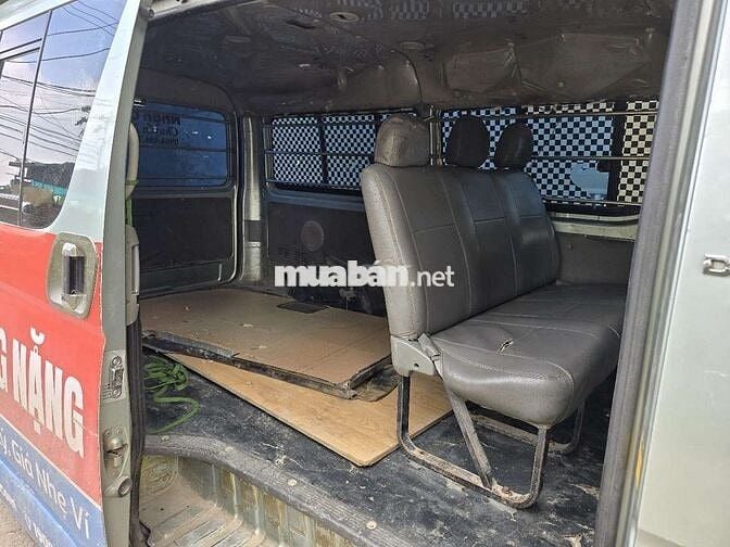 Toyota Hiace 2007 3 chỗ Bạc