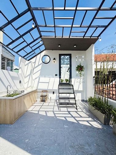 Bán gấp nhà mới đường Phan Đăng Lưu, phường 3, quận Bình Thạnh, 4 tầng