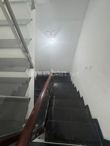 BÁN NHÀ TRẦN QUANG KHẢI QUẬN 1