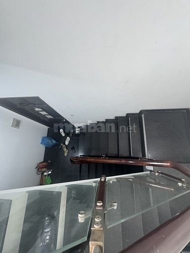 BÁN NHÀ TRẦN QUANG KHẢI QUẬN 1