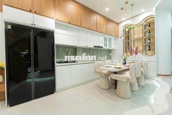 🌟 CHO THUÊ NHÀ PHỐ SANG TRỌNG CÓ HỒ BƠI RIÊNG