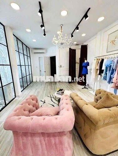 Nhà mặt tiền 283 Võ Văn Tần, Quận 3 — vị trí trung tâm, tuyến đườn