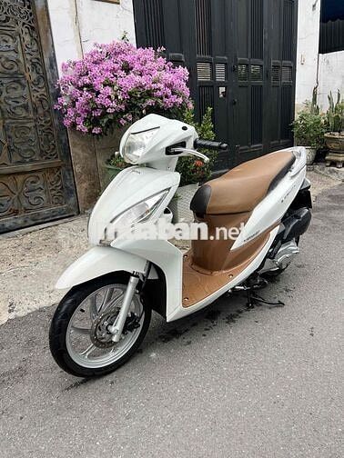 Honda Vision Fi 2013 Trắng Êm