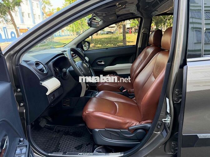Toyota Rush 2019 100000 km Đồng ánh kim