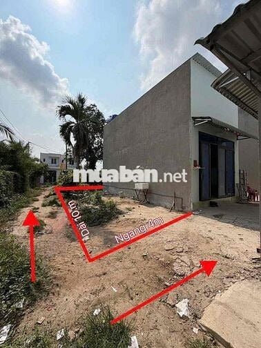 Bán miếng đất 3 mặt tiền đường ô tô 43,5m2 giá 295tr