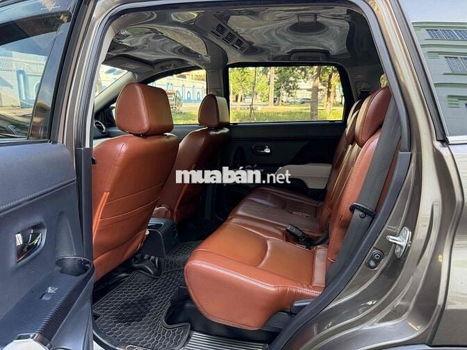 Toyota Rush 2019 100000 km Đồng ánh kim