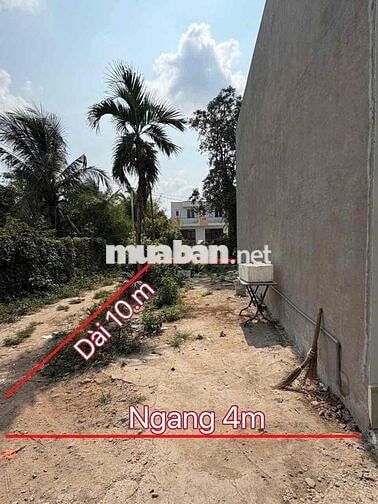 Bán miếng đất 3 mặt tiền đường ô tô 43,5m2 giá 295tr