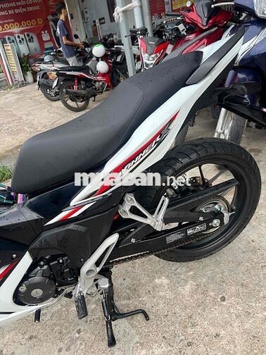 Honda Winner V4 2024 Trắng đen bán trả góp