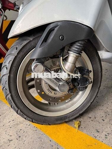 Piaggio Vespa Primavera 125 Iget ABS 2019 Bạc
