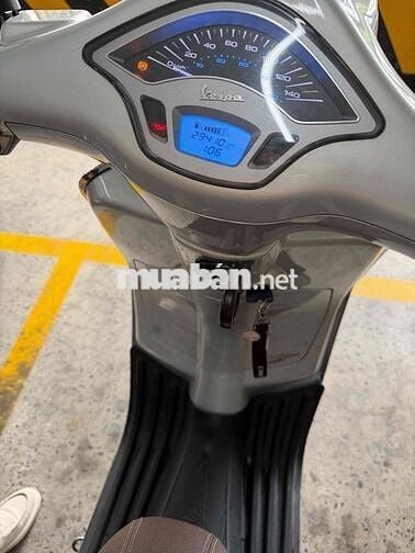 Piaggio Vespa Primavera 125 Iget ABS 2019 Bạc