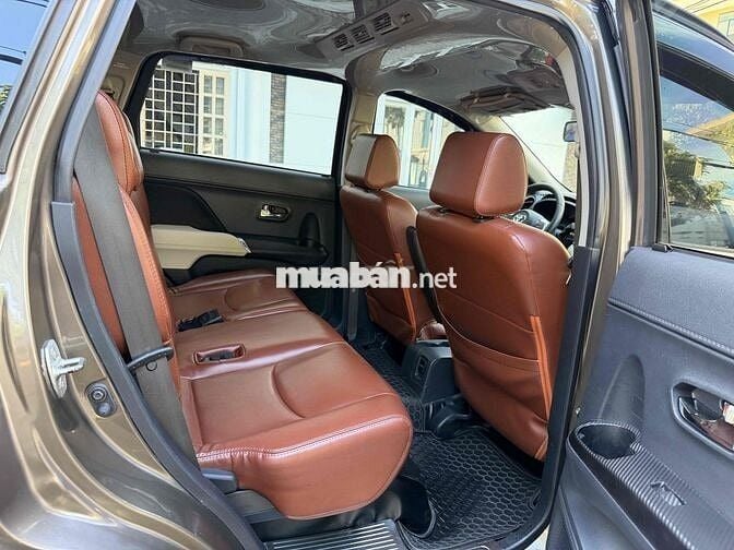 Toyota Rush 2019 100000 km Đồng ánh kim