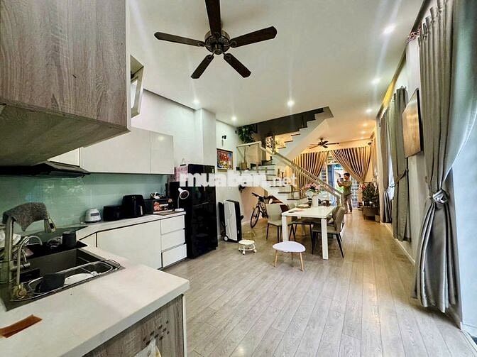 Góc 2 mặt tiền hẻm Đặng Thùy Trâm P13 Bình Thạnh sát ĐH Văn Lang CS3