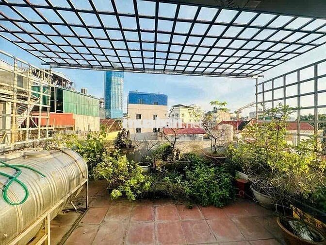 Bán nhà ngõ trung tâm Tây Hồ, mt hơn 4m diện tích 57m2 chỉ nhỉnh 14tỷ