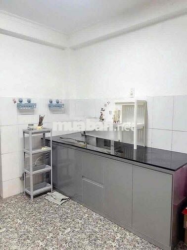 Cho Thuê Nhà HXH Tại Lê Tung, Phường 13, Quận 11. 4PN, 3 WC. DT
