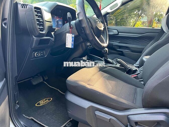 Ford Ranger XLS BiTurbo 2025 24000 km Xám