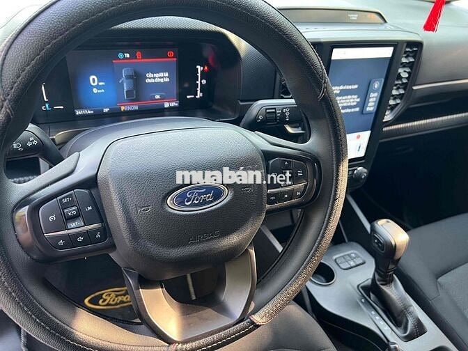 Ford Ranger XLS BiTurbo 2025 24000 km Xám