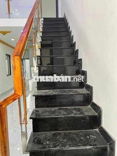🔥 BÁN ĐẤT TẶNG NHÀ CẤP 4 + 7 PHÒNG TRỌ – NGAY CHỢ XÓM NGHÈO, P. DĨ AN,