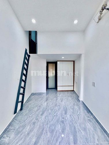 Nhà dt16m2 đúc 2,5 tấm 2pn hẻm 2.5m đường Lạc Long Quân, P3, Quận 11