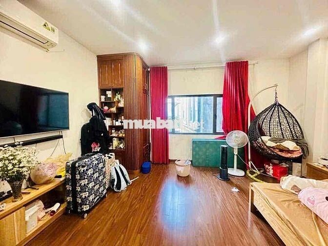 Bán nhà ngõ trung tâm Tây Hồ, mt hơn 4m diện tích 57m2 chỉ nhỉnh 14tỷ