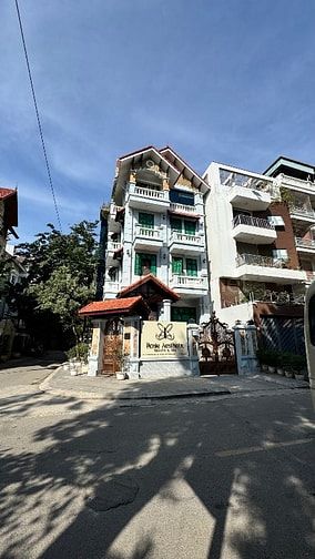 Biệt Thự Nguyễn Chánh - View Công Viên - Kinh Doanh:  180M2 - 54 Tỷ.
