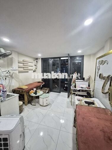 nhà nguyên căn hẻm 1183 phạm thế hiển
