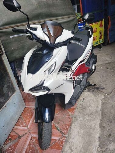Honda Air Blade 2021 Trắng đỏ 6000-7000 km