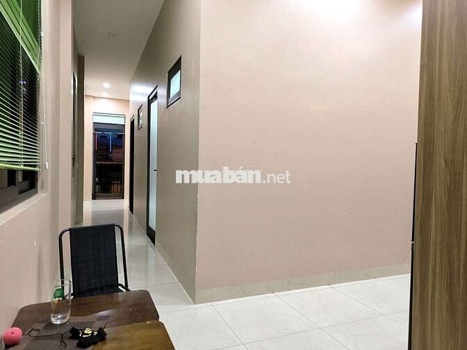 Cho thuê nhà mặt tiền đường Nguyễn công hoan