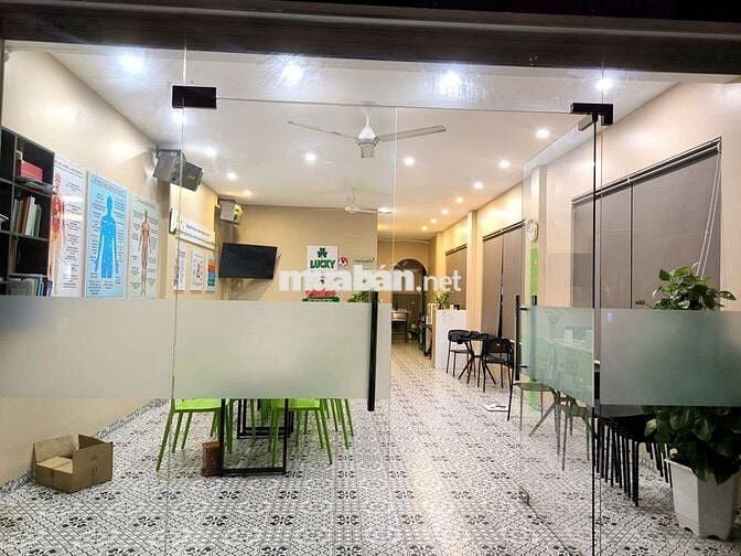 Cho thuê nhà mặt tiền đường Nguyễn công hoan