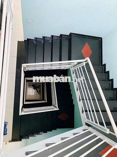 Cần bán nhà KDC Sài Gòn Chợ Lớn, 1 trêt 4 lầu, SHR, giá 12 tỷ (TL)