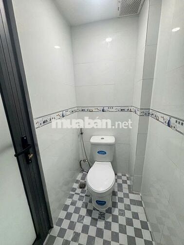Nhà Nguyên Căn Mới Đường Lê Quốc Hưng - 2PN 3WC - 3.5x7m