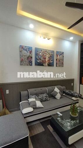 Mình cần bán nhà Gần chợ Mỹ Hạnh giá 550trieu