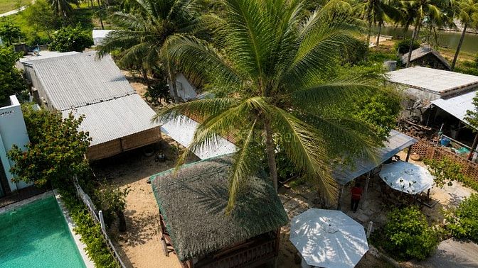 Bán đất mặt biển sát Gành Đá Đĩa 247m² - 100m2 thổ cư, giá 12,1 tỷ    