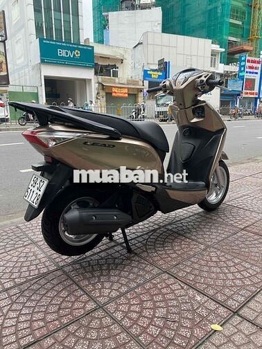 Honda Lead 125 2016 Vàng