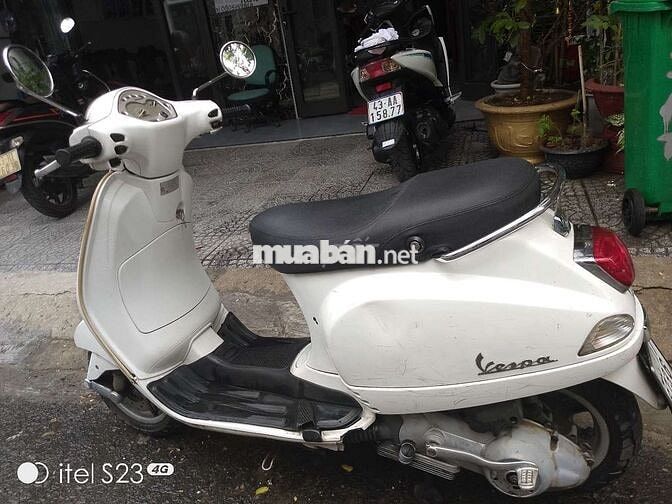 Piaggio Vespa Trắng Đã sử dụng