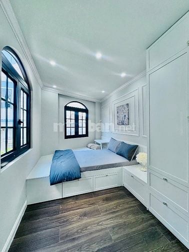 BÁN GẤP GIẢM MẠNH CÒN 4.95TỶ - NHÀ 4 TẦNG NGAY PHẠM VĂN ĐỒNG, BÌNH