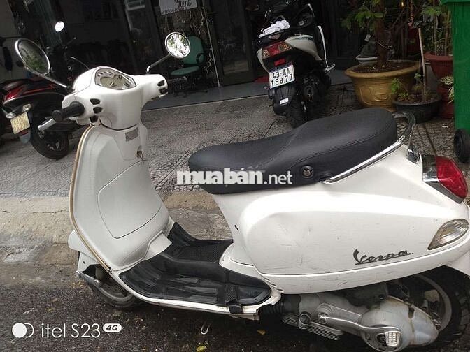 Piaggio Vespa Trắng Đã sử dụng