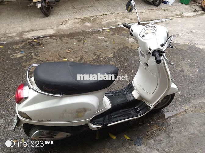 Piaggio Vespa Trắng Đã sử dụng