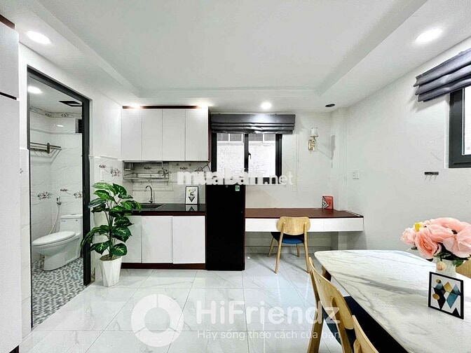Studio full nội thất siêu mới 100% nằm ngay gần cầu chữ Y sát quận 1