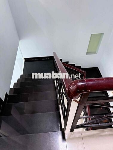 Cho thuê Biệt Thự đường 17 khu Bên Sông gần GiGamaill, Cầu Bình Lợi